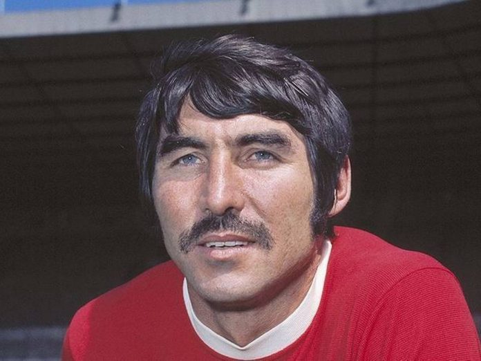 Manchester United legend, Tony Dunne is dead