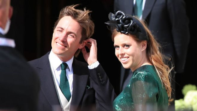 Princess Beatrice marries Edoardo Mapelli Mozzi in private Windsor ceremony